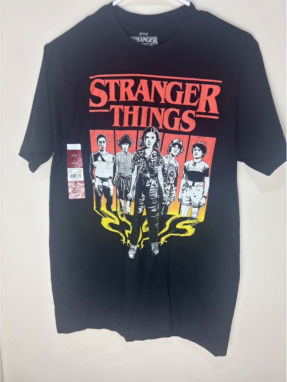 Stranger Things Cast Graphic T Shirt Small Black Netflix Eleven Retro 80s